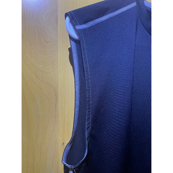 Under Armour - Fitted Tank Top - Black - Medium - Picture 6 of 7